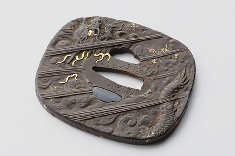 鍔／縁金物